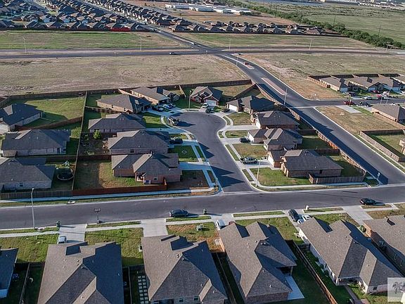 5th image of 5208 Ashville Cir