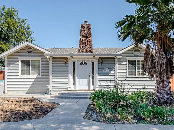 4th image of 26442 Capay St