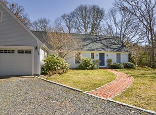 106 Quail Ln W, Hyannis, MA 02601