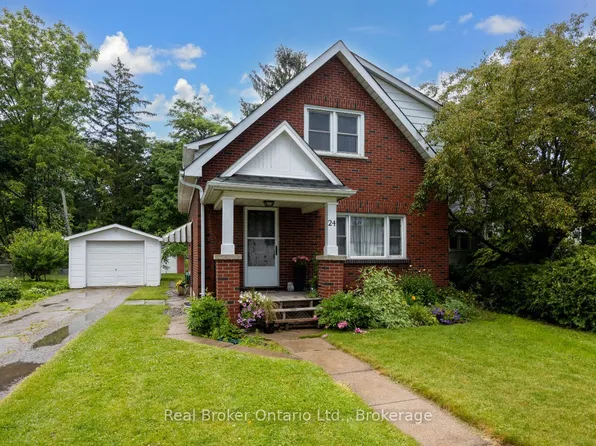 24 Liberty St N, Clarington, ON L1C 2L6
