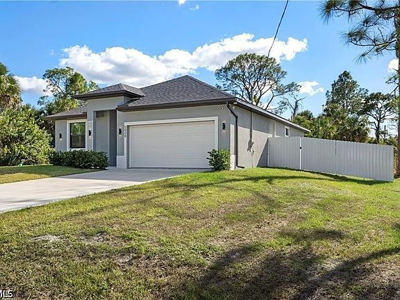 3rd image of 5008 Myrtlewood Rd