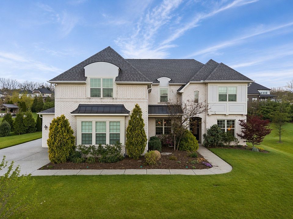 1st image of 1861 Longmoore Ln