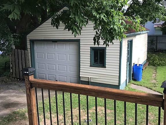 3rd image of 37 McCluskey Ave