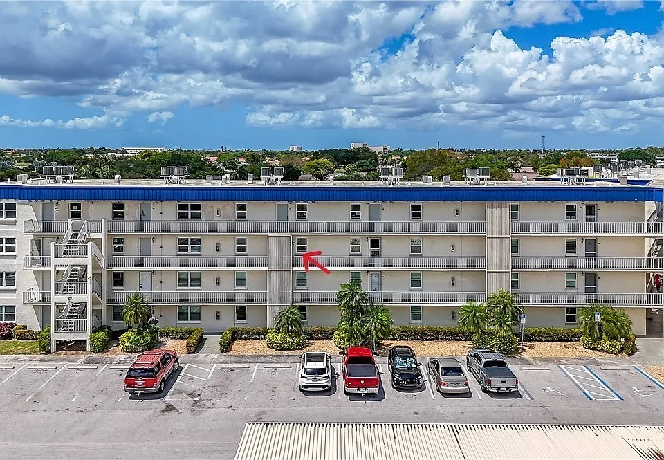6220 Augusta Dr #309