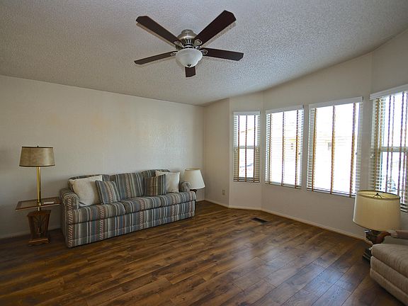 5th image of 6210 S Pinehurst Dr