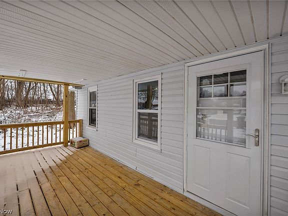 5th image of 491 E 39th St