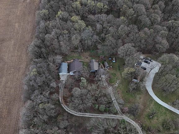 3rd image of 4309 N Ruppert Rd