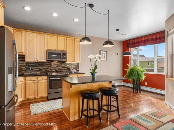 2728 Graceland Dr, Carbondale, CO 81623
