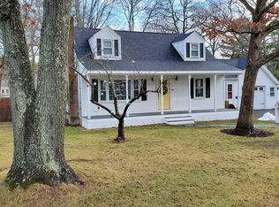 11 Palmer Rd, Foxboro, MA 02035