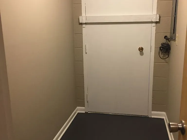 408 Sierra Madre Dr — Photo 16