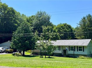 99 Phinney Rd, Fulton, NY 13069