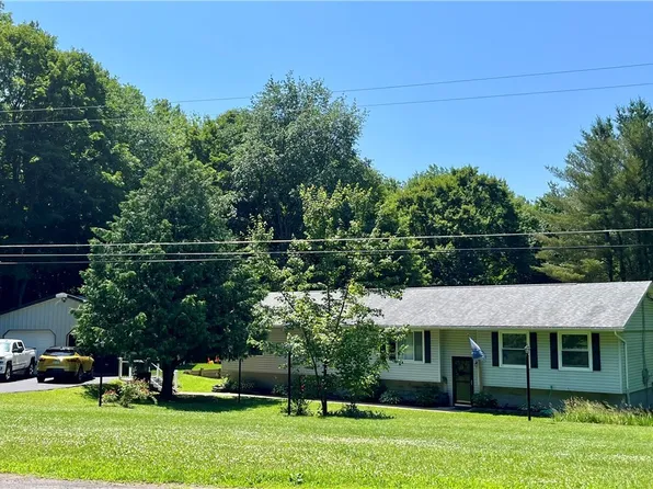 99 Phinney Rd, Fulton, NY 13069
