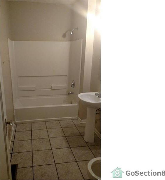 2nd image of 8045 S Maryland Ave