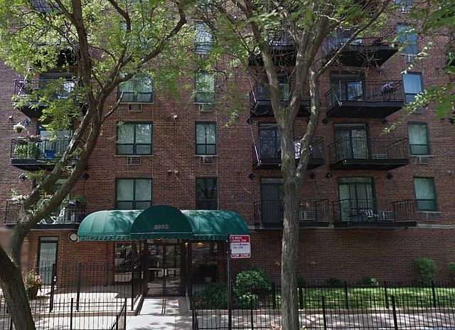1st image of 3900 N Pine Grove Ave APT 810