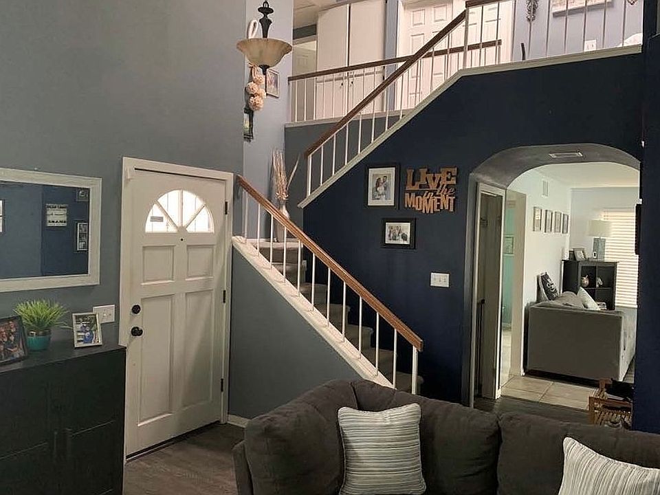 1st image of 34910 Shadowwood Dr