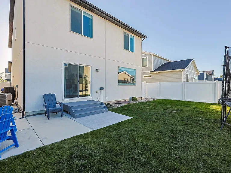 256 N Pier Ln — Photo 38