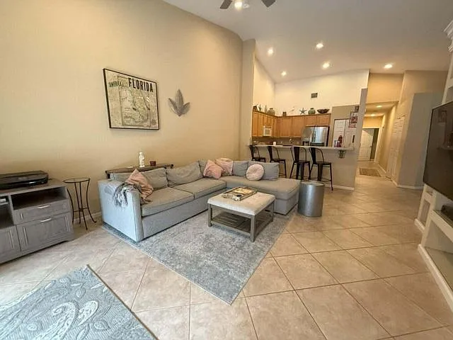 328 Coral Trace Cir W — Photo 19