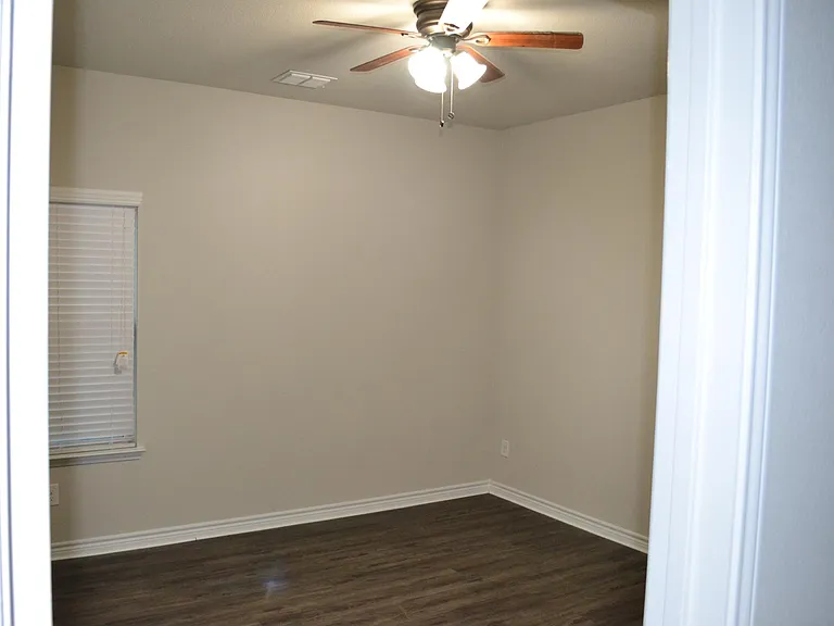 2616 Eppright Rd — Photo 16