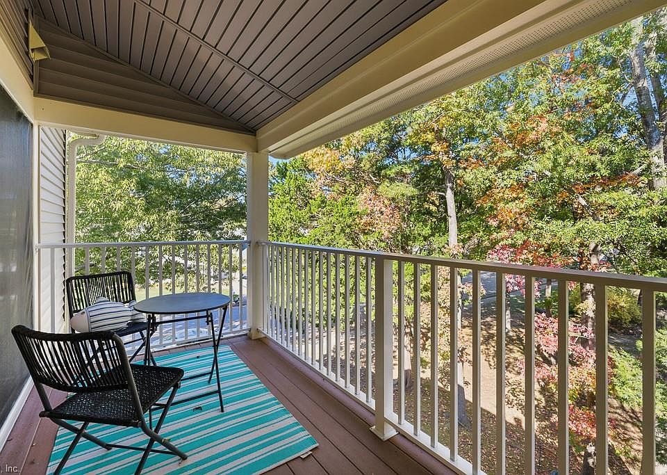 1st image of 1001 Autumn Woods Ln APT 111