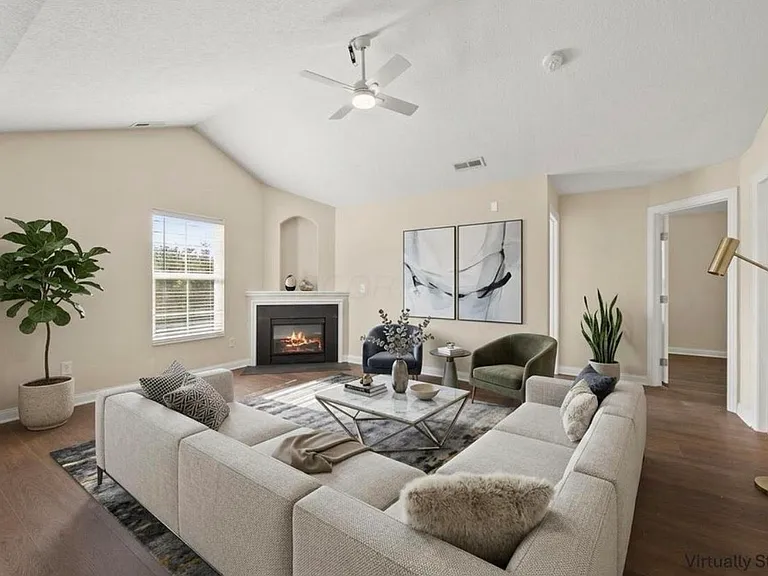 4202 Colister Dr — Photo 8