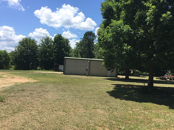 2nd image of 1225 Sherwood Forest Dr