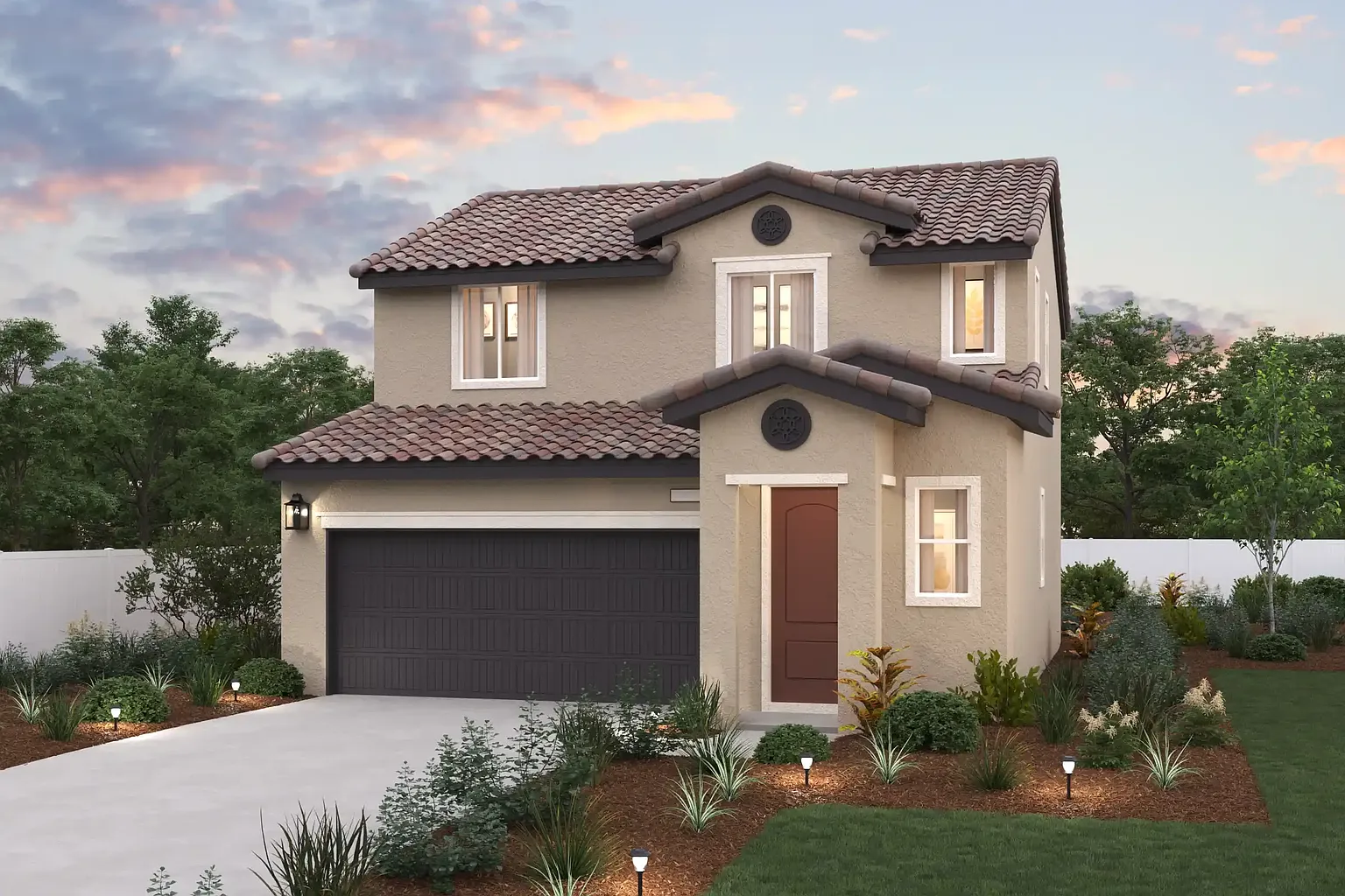 1363 Leonhardt Loop photo 1