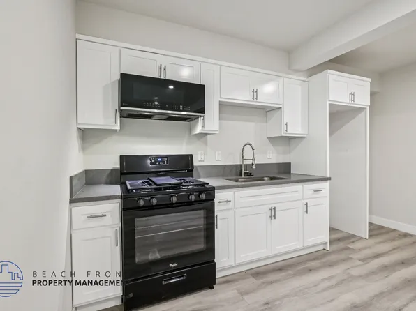 716-722 East 7th Street