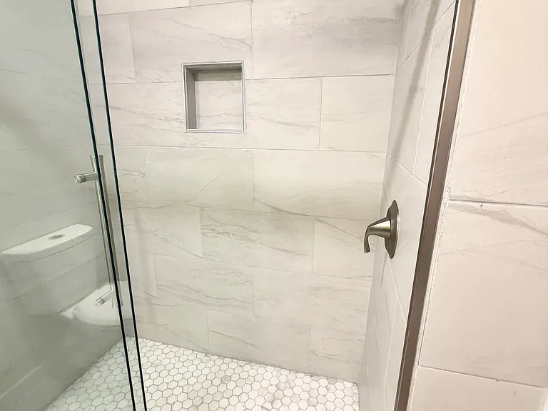 8233 Troubadour Way — Photo 4