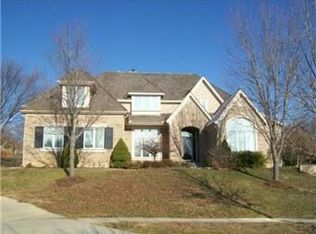 14041 Meadow Ln, Leawood, KS 66224