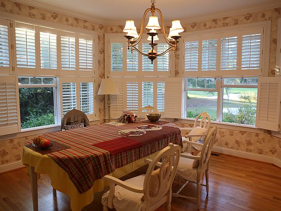 4th image of 213 Sweet Gum Ct
