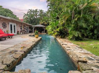 150 S Bel Air Dr, Plantation, FL 33317