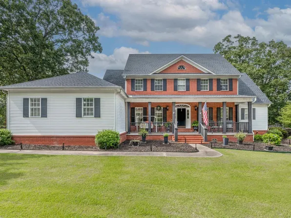 124 Edgewood Dr, Cabot, AR 72023