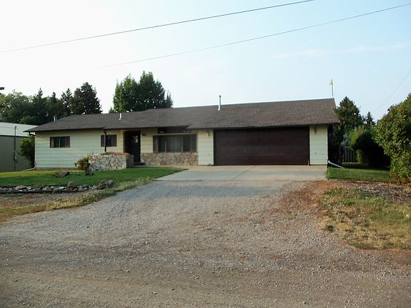 3rd image of 215 7th Ave W