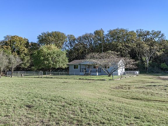 2nd image of 1600 County Road 256