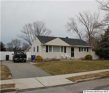 1st image of 107 Marian St