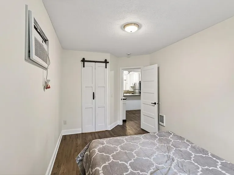 4664 Tower St SE #212 — Photo 16