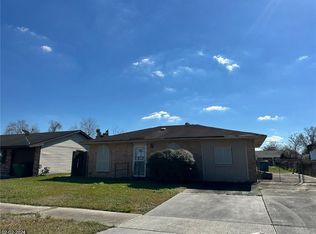 5837 Lacombe Ave, Marrero, LA 70072