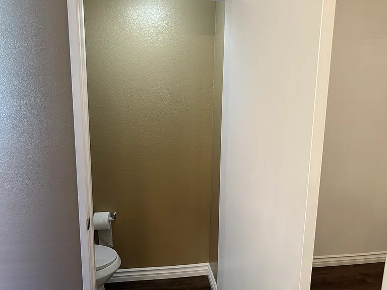 14819 Rosemary Dr — Photo 9