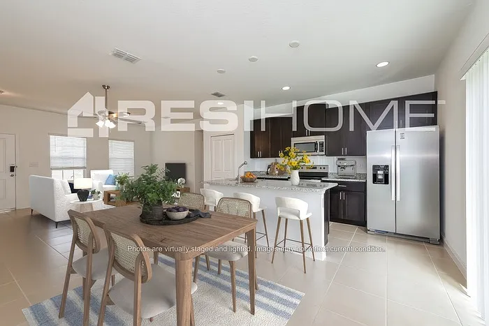 318 Daffodil Ln — Photo 3