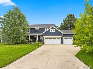 14834 Sagebrush Dr, Holland, MI 49424