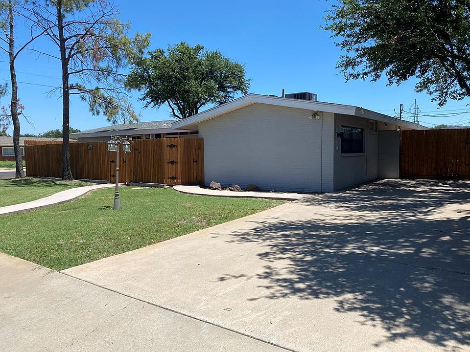1st image of 2926 Chisum Ave