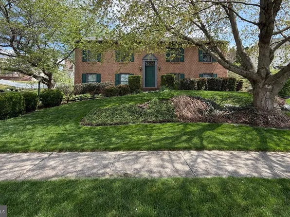 917 Chowning Dr, Hummelstown, PA 17036