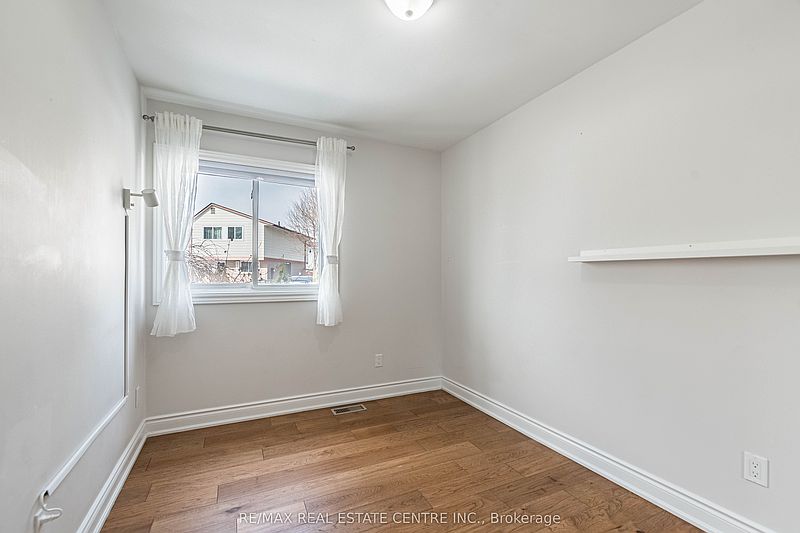 Brampton House for rent - 3 Bedrooms — photo 23
