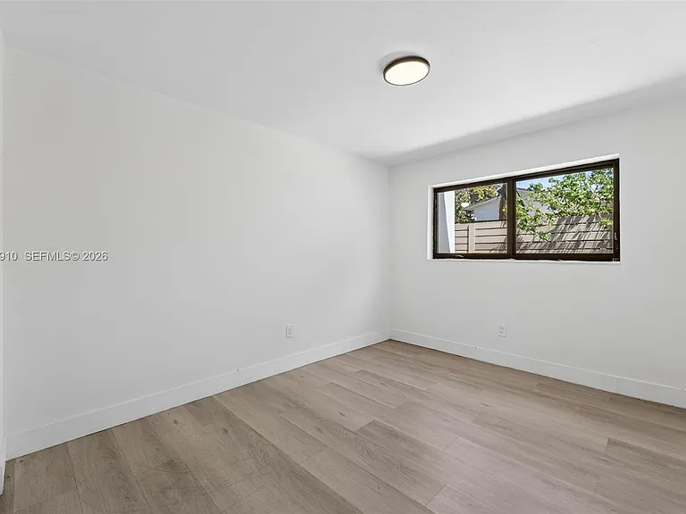 37 NW 59th St #4B — Photo 11