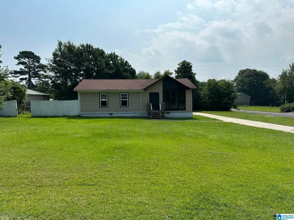 718 Natchez Trl, Warrior, AL 35180