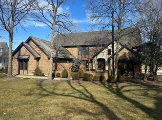 27 Clarington Way, North Barrington, IL