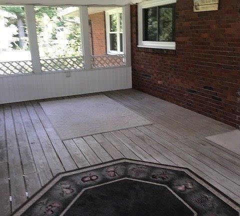 5th image of 412 Winston Way