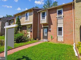 19569 Transhire Rd, Montgomery Village, MD 20886