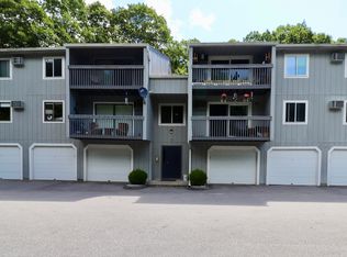 86 Buddington Rd APT 3, Groton, CT 06340
