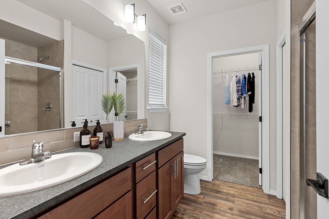 8402NSeminoleSt-13_STAGED